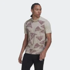 ADIDAS Camiseta Essentials BrandLove Logo